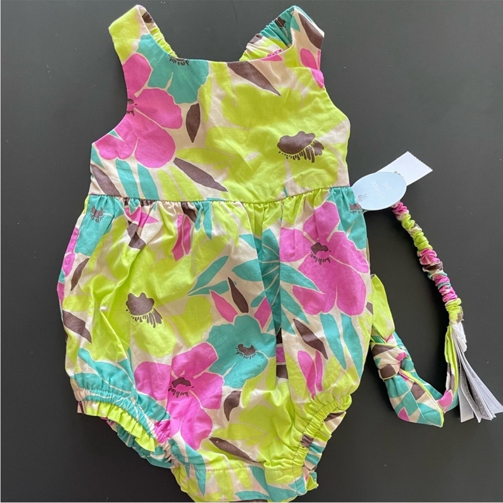 Brand New 0-3 months colorful outfit with matching headband